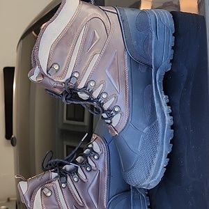 Water/ Snow boots